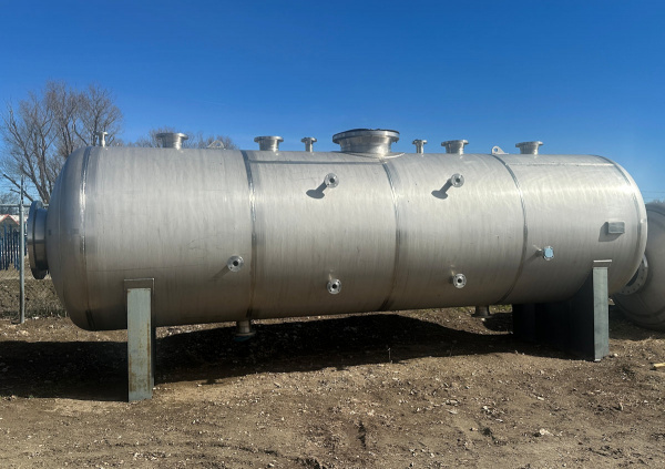 5,000 gallon stainless steel pressure vessel